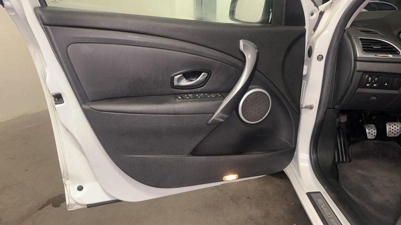 Renault Mégane III 2.0 dCi 160 Gt