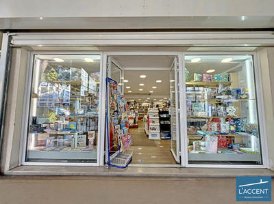 Fonds de commerce - 77 m²