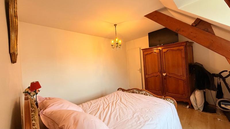 Maison - 165 m² - 7 pièces