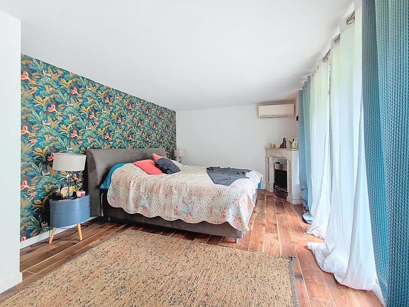 Mas - 189 m² - 7 pièces