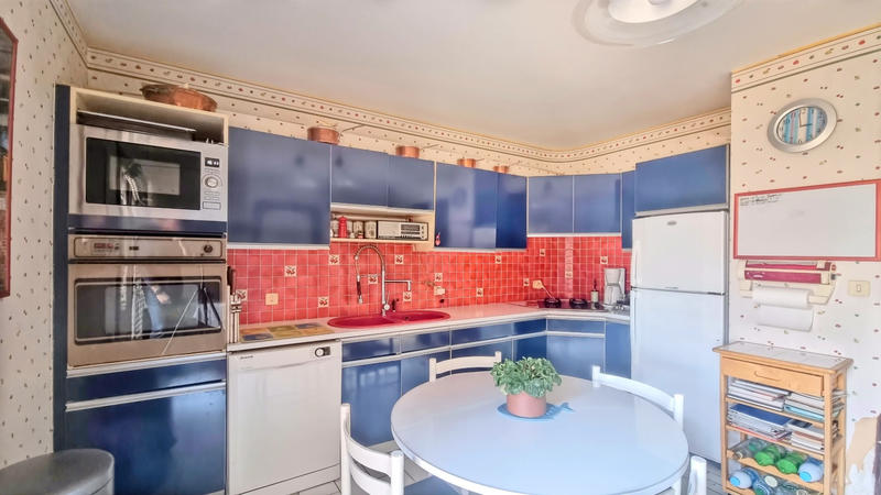 Maison - 295 m² - 6 pièces