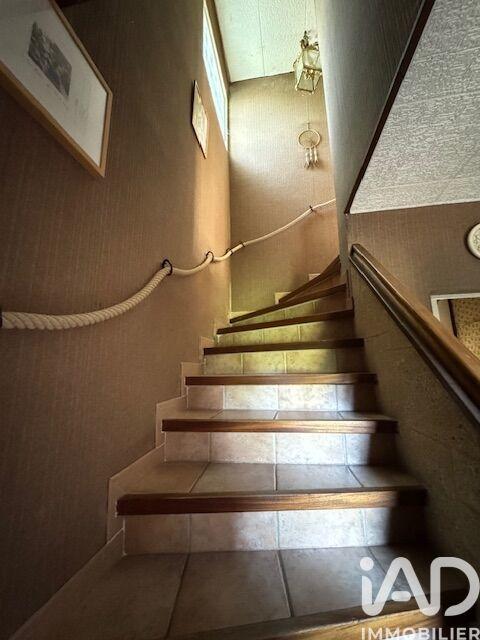 Maison - 269 m² - 13 pièces