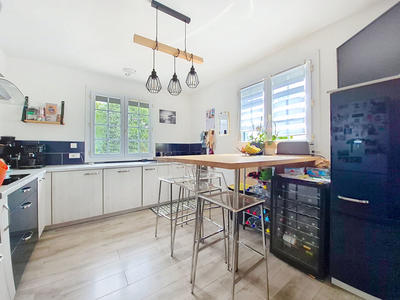 Maison - 138 m² - 5 pièces