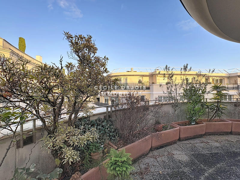 Viager - Appartement - 101 m² - 4 pièces