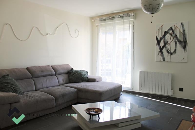 Appartement - 64 m² - 3 pièces