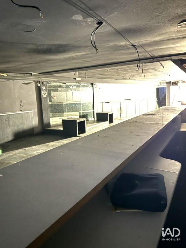 Local commercial - 200 m²