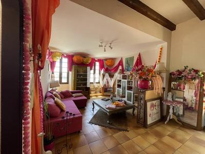 Maison de village - 168 m² - 7 pièces