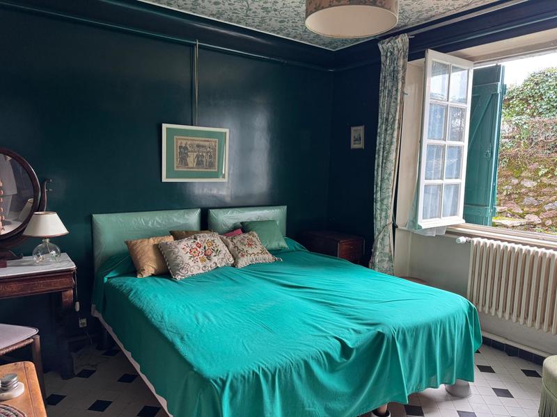 Maison - 192 m² - 9 pièces