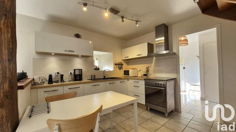 Maison - 239 m² - 7 pièces