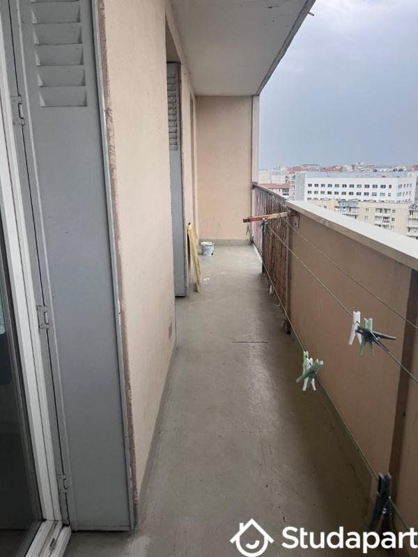 Chambre - 12 m² - 1 pièce