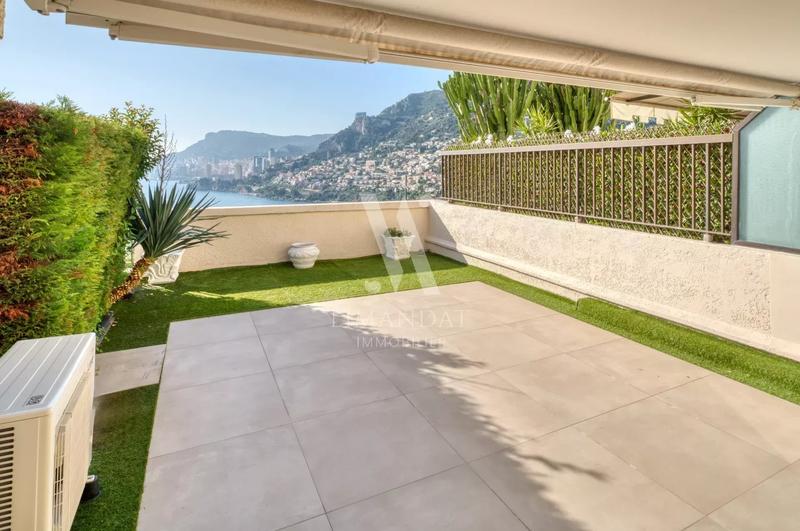 Appartement - 102 m² - 3 pièces