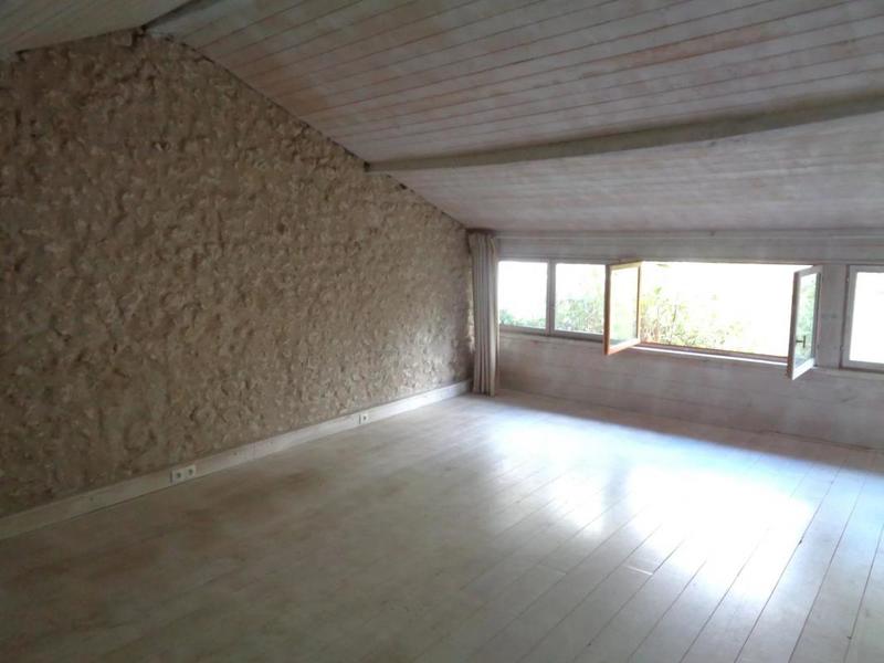 Demeure - 232 m² - 8 pièces