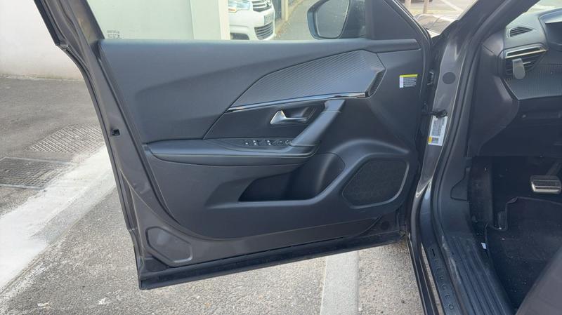 Peugeot 2008 1.5 BlueHDi 130 Eat8 Gt Line - 5 places Automatique