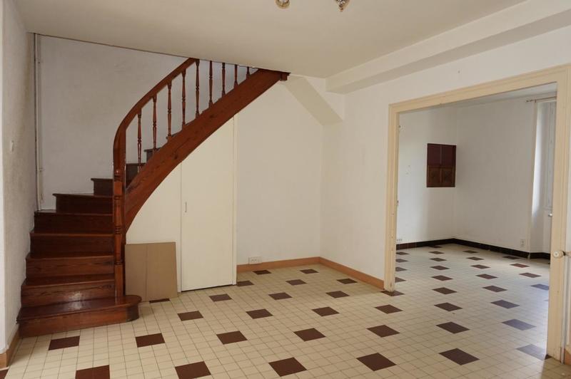 Maison - 102 m² - 6 pièces