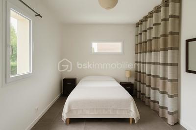 Maison - 193 m² - 8 pièces