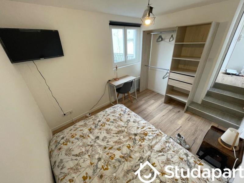 Chambre - 9 m² - 1 pièce