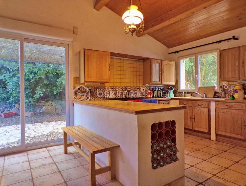 Maison traditionnelle - 171 m² - 6 pièces