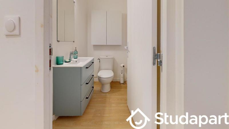 Chambre - 9 m² - 1 pièce