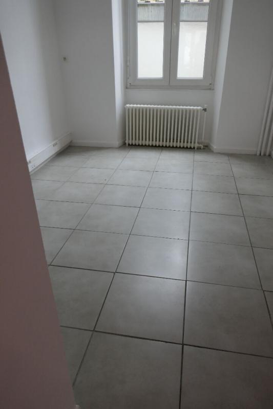 Local commercial - 34 m² - 2 pièces