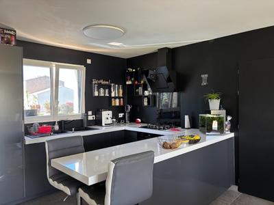 Maison - 77 m² - 3 pièces