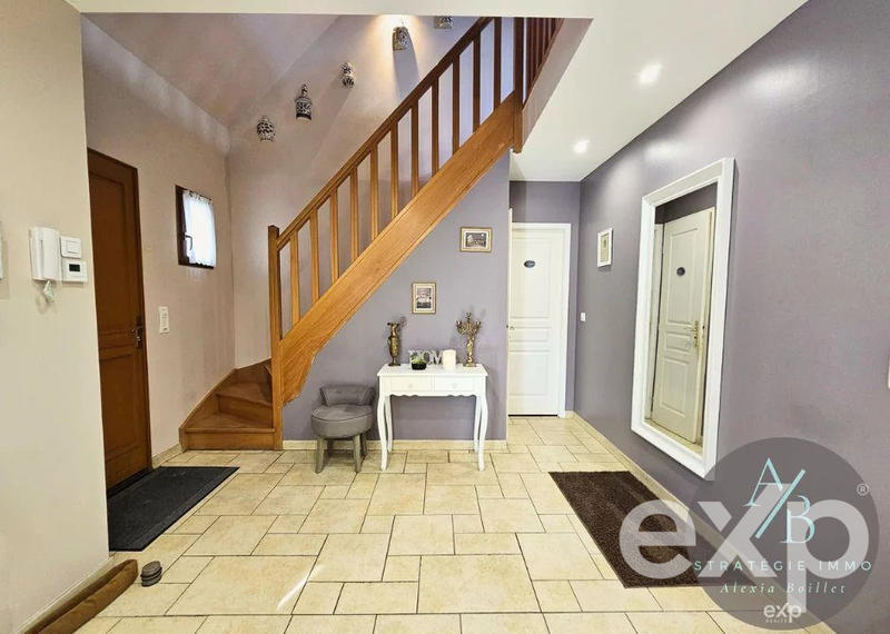 Maison - 145 m² - 6 pièces