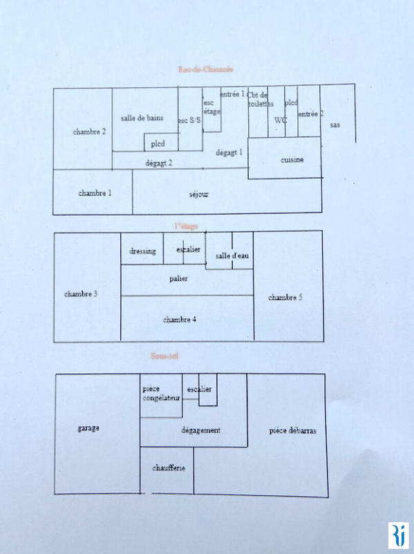 Maison - 133 m² - 6 pièces