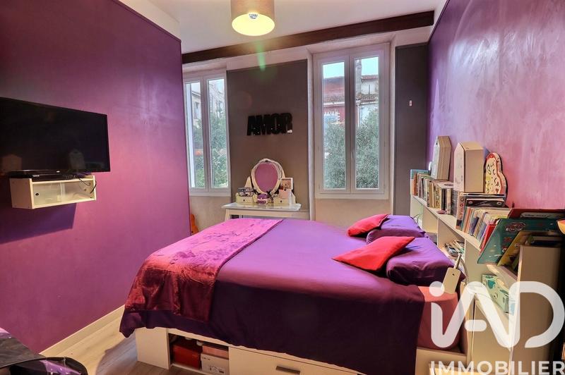 Appartement - 100 m² - 5 pièces