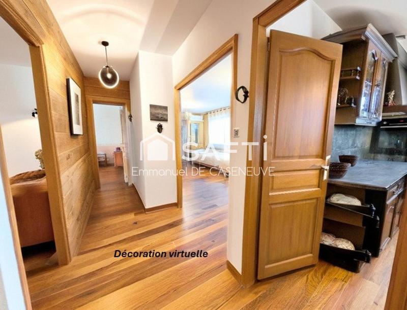 Appartement - 160 m² - 5 pièces