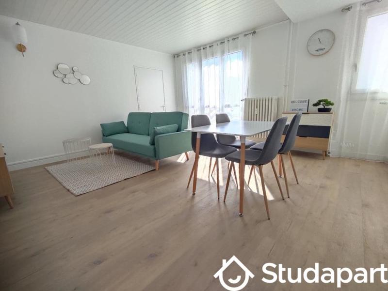 Maison - 72 m² - 4 pièces