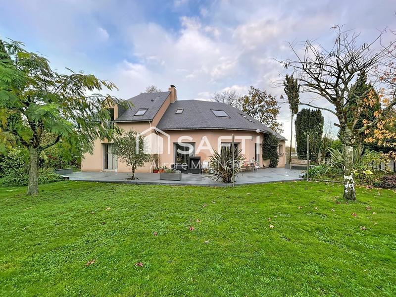 Maison - 152 m² - 6 pièces