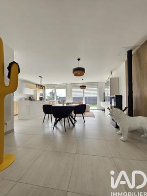 Maison - 100 m² - 4 pièces