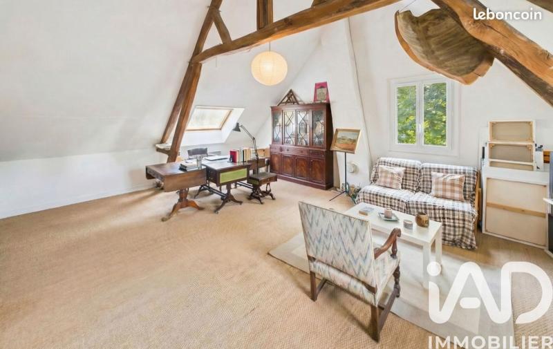 Maison - 336 m² - 12 pièces