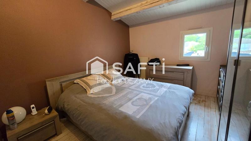 Maison - 202 m² - 7 pièces