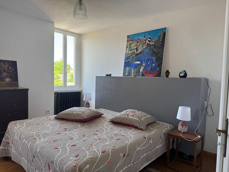 Maison en pierre - 220 m² - 8 pièces