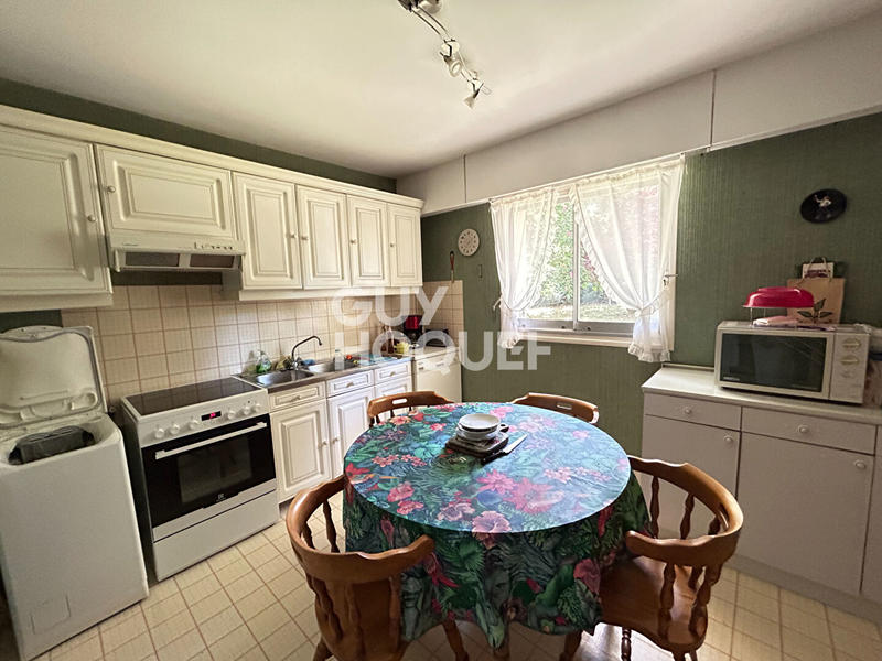 Appartement - 102 m² - 5 pièces