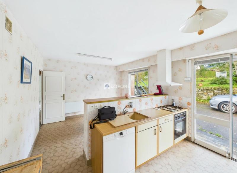 Maison - 149 m² - 6 pièces