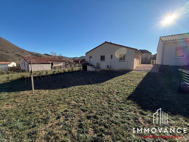 Maison - 105 m² - 4 pièces