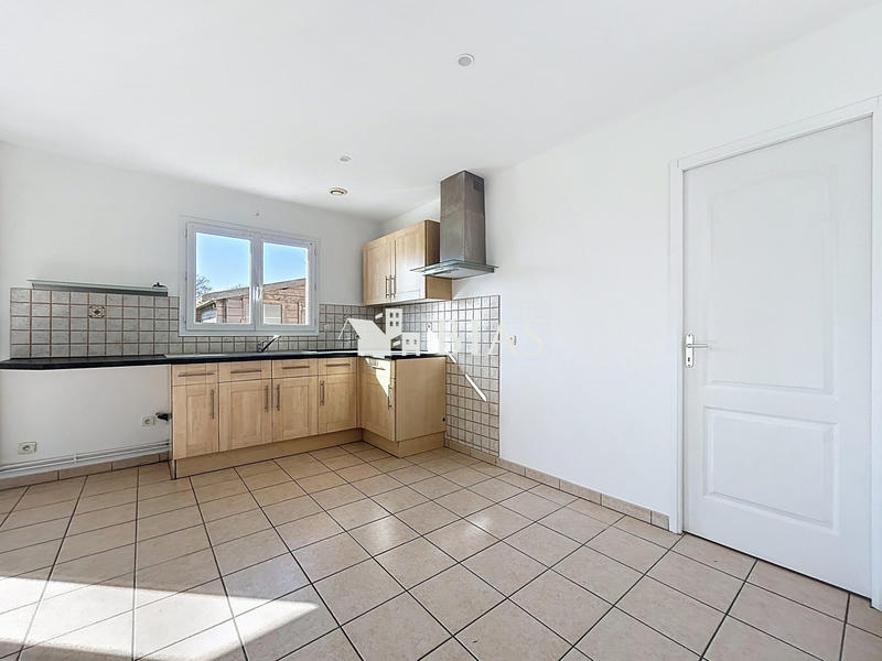 Maison - 104 m² - 4 pièces