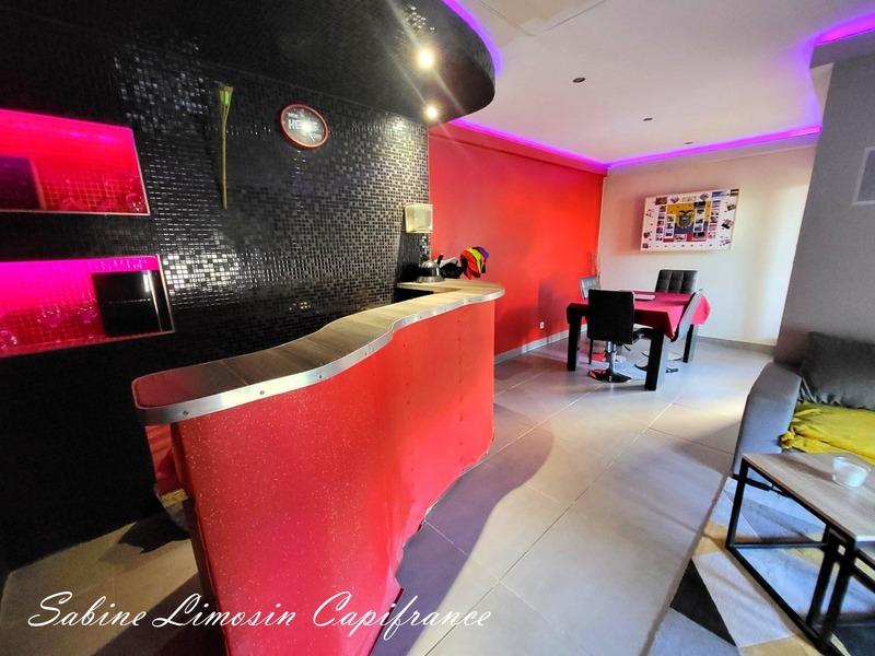 Maison - 105 m² - 4 pièces