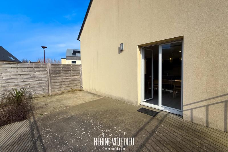 Maison - 92 m² - 5 pièces