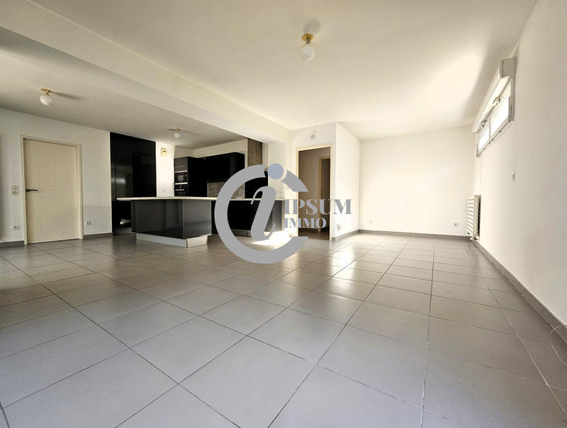 Appartement - 96 m² - 4 pièces