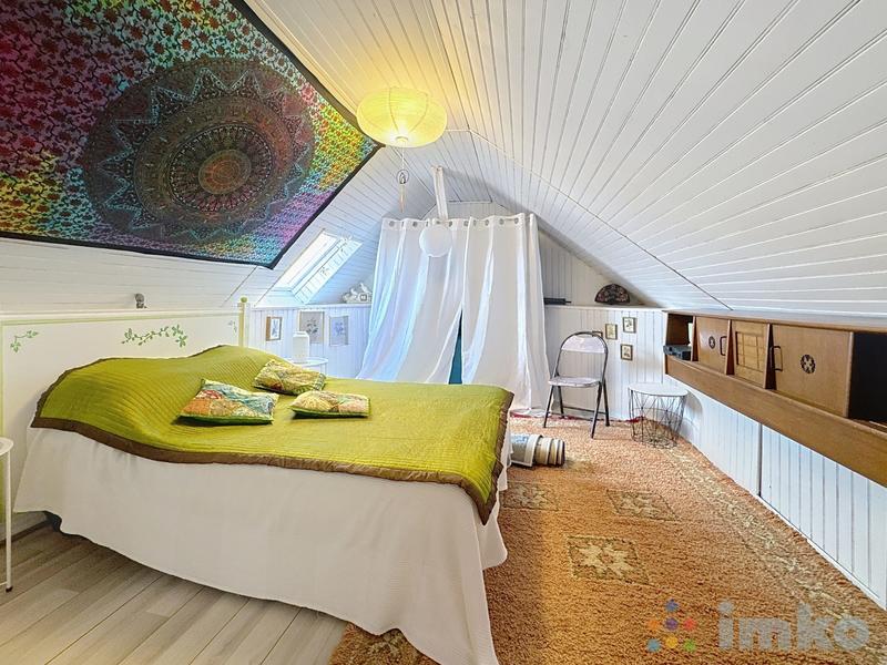 Maison - 182 m² - 6 pièces