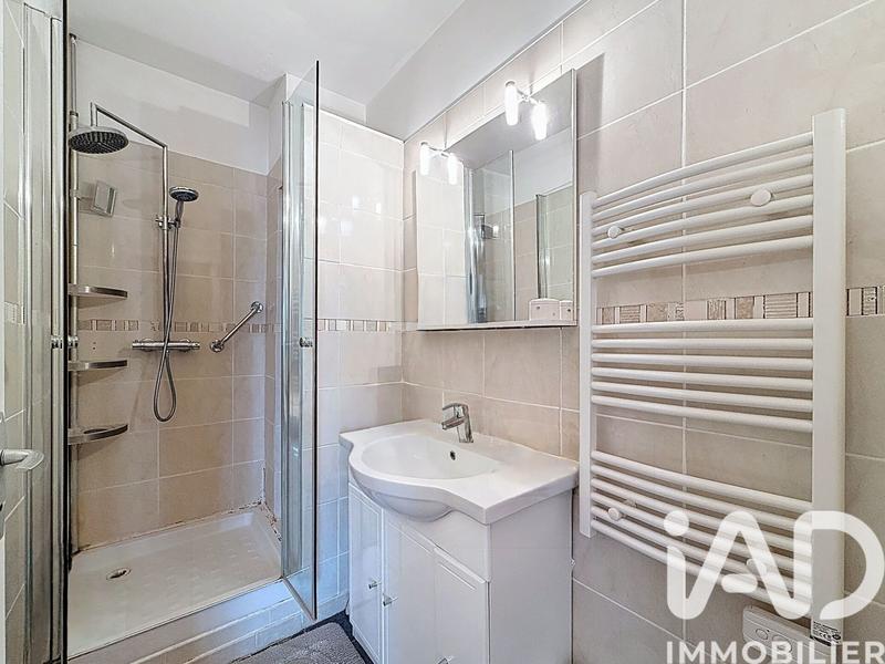 Appartement - 95 m² - 5 pièces