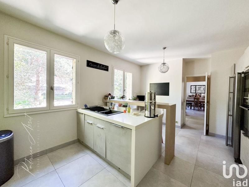 Maison - 195 m² - 7 pièces