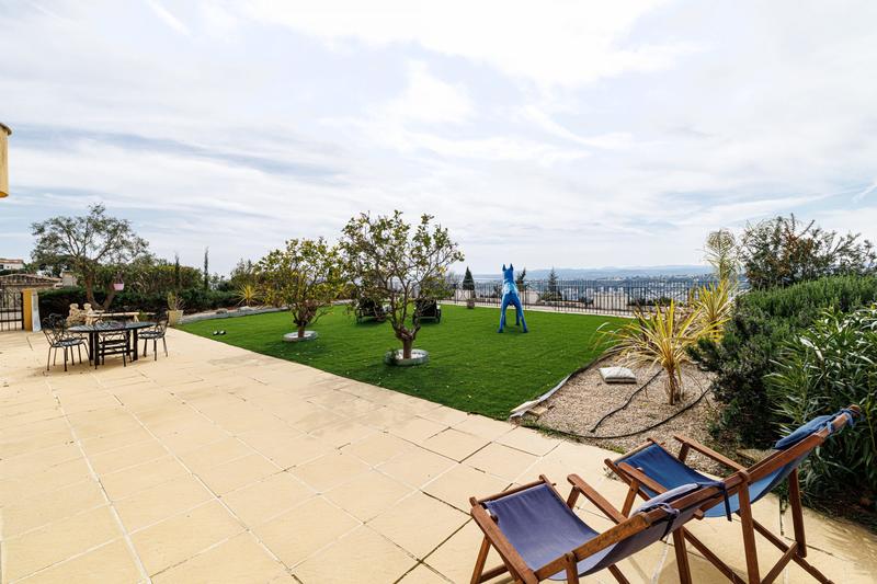 Appartement - 118 m² - 3 pièces