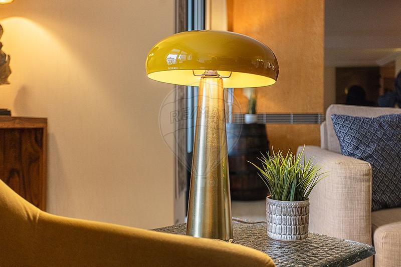 Appartement - 90 m² - 3 pièces