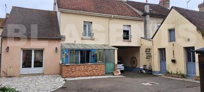 Maison de ville - 141 m² - 6 pièces