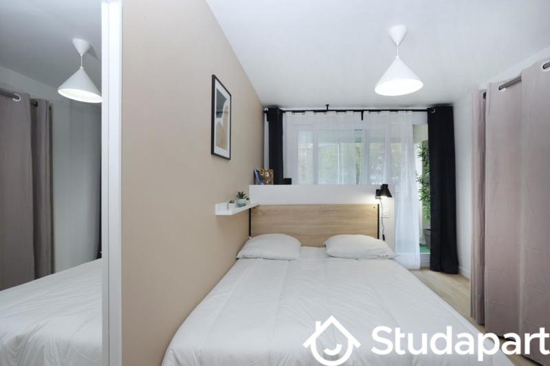 Chambre - 12 m² - 1 pièce