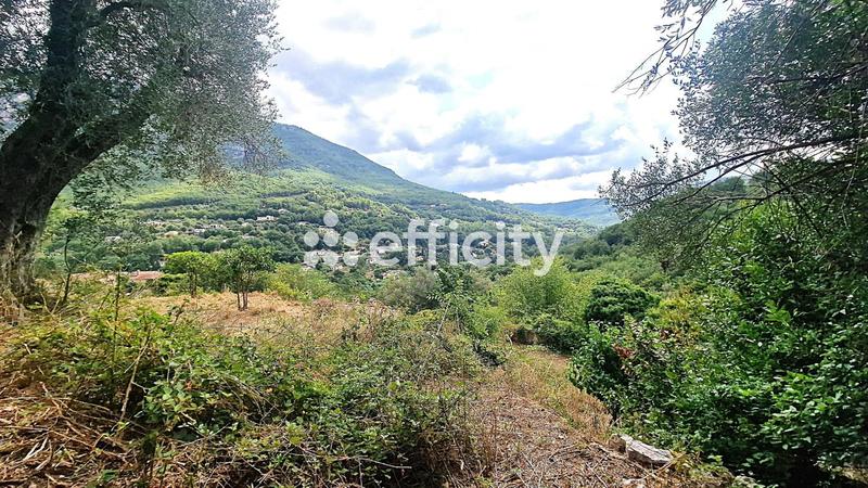 Terrain - 3 057 m²