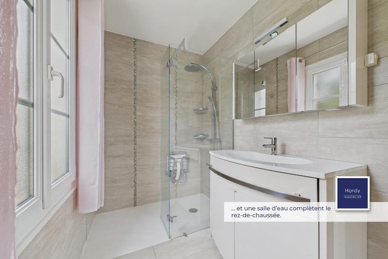 Maison - 146 m² - 7 pièces